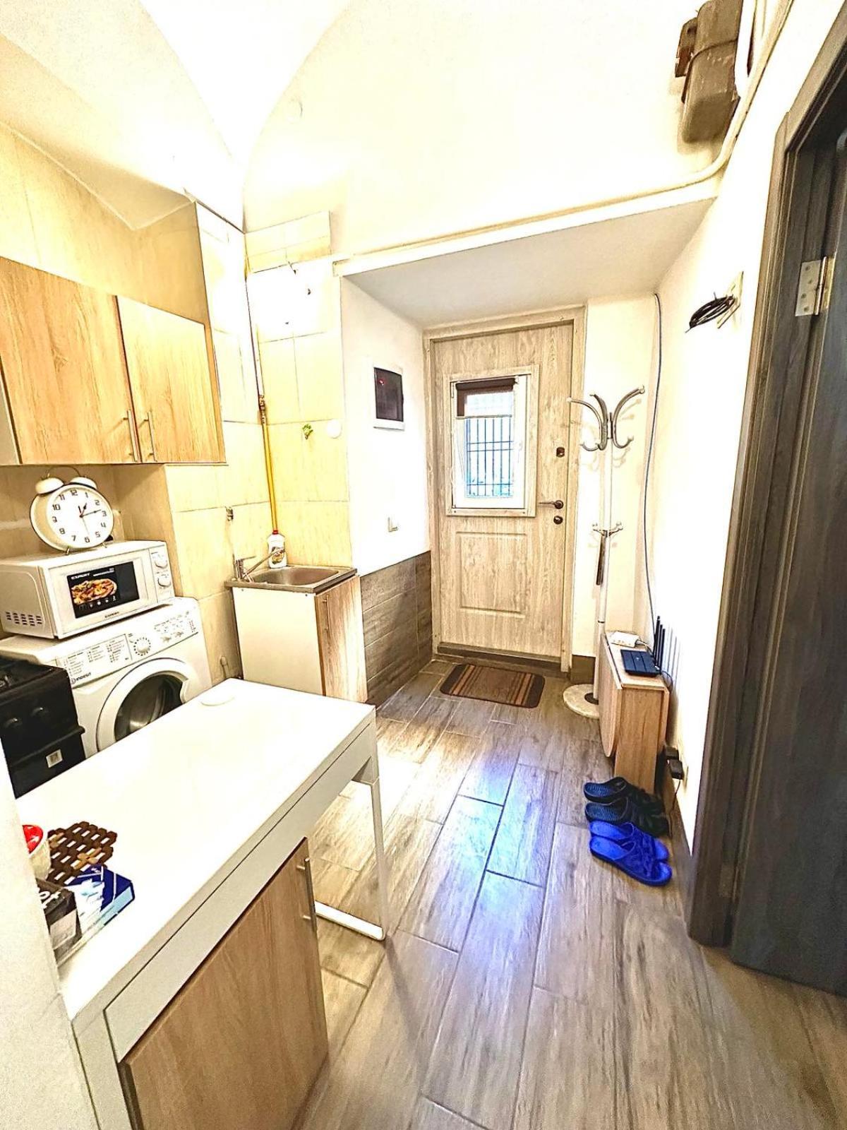 Личаківська 4 Lägenhet Lviv Exteriör bild