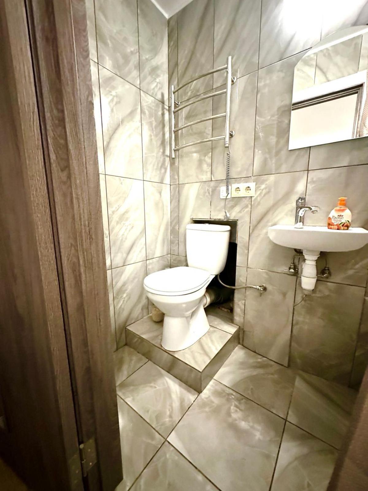 Личаківська 4 Lägenhet Lviv Exteriör bild