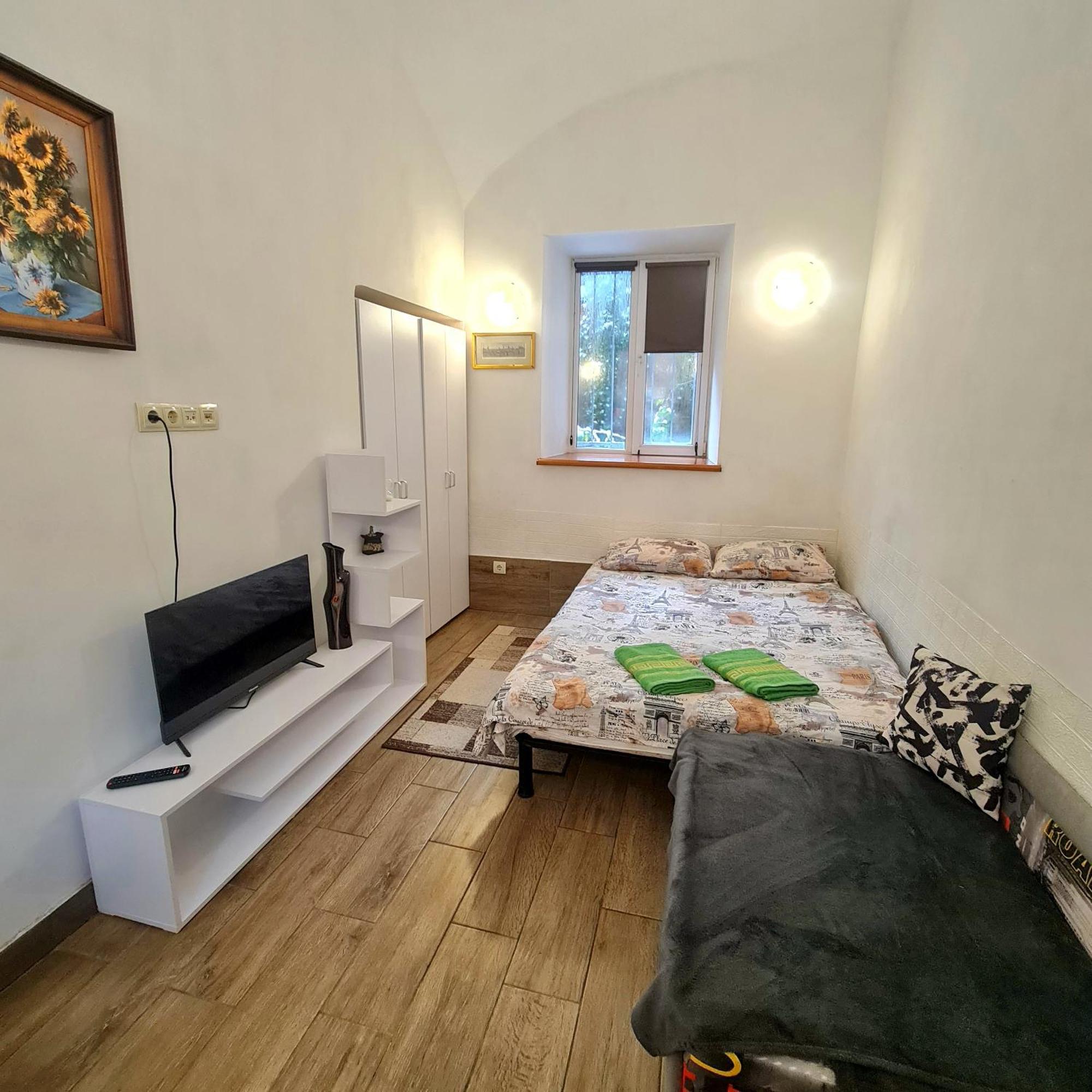 Личаківська 4 Lägenhet Lviv Exteriör bild