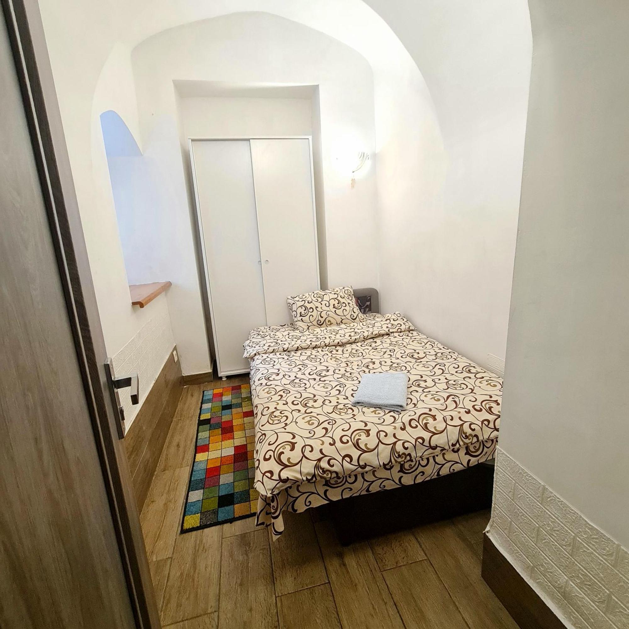 Личаківська 4 Lägenhet Lviv Exteriör bild